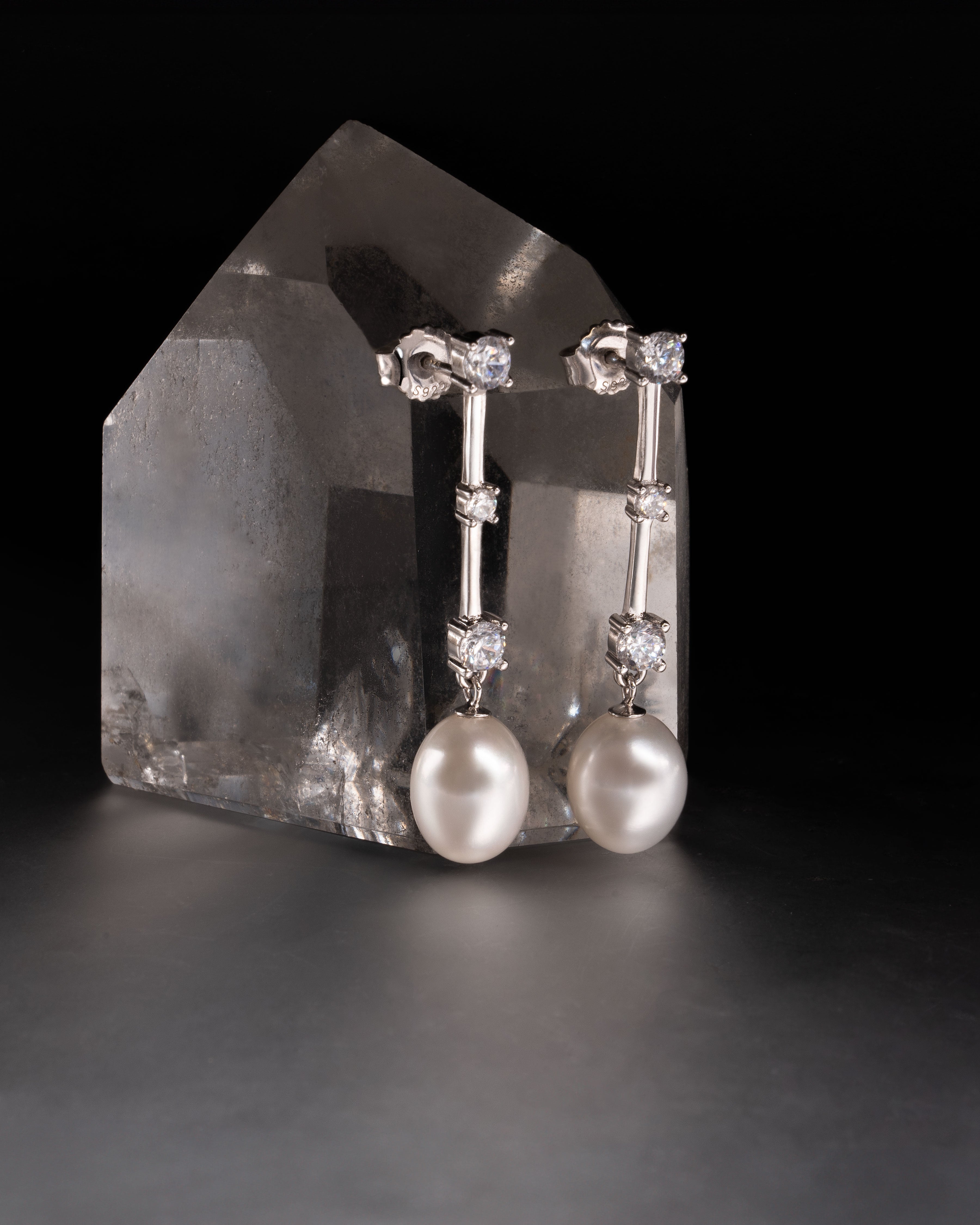 Pendientes Lily perla gota de agua 9-10 mm con circonitas | Colección Bloom