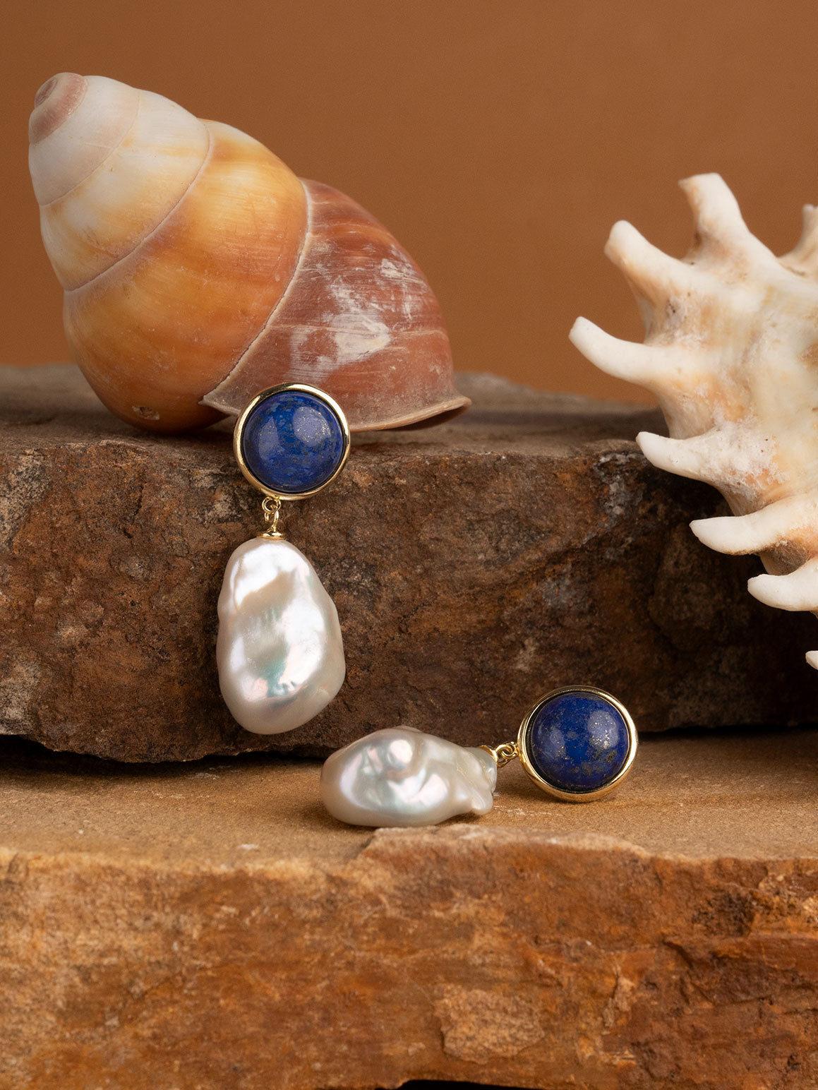 Pendientes de perlas cultivadas barrocas grandes con lapislazuli de mujer Secret & You