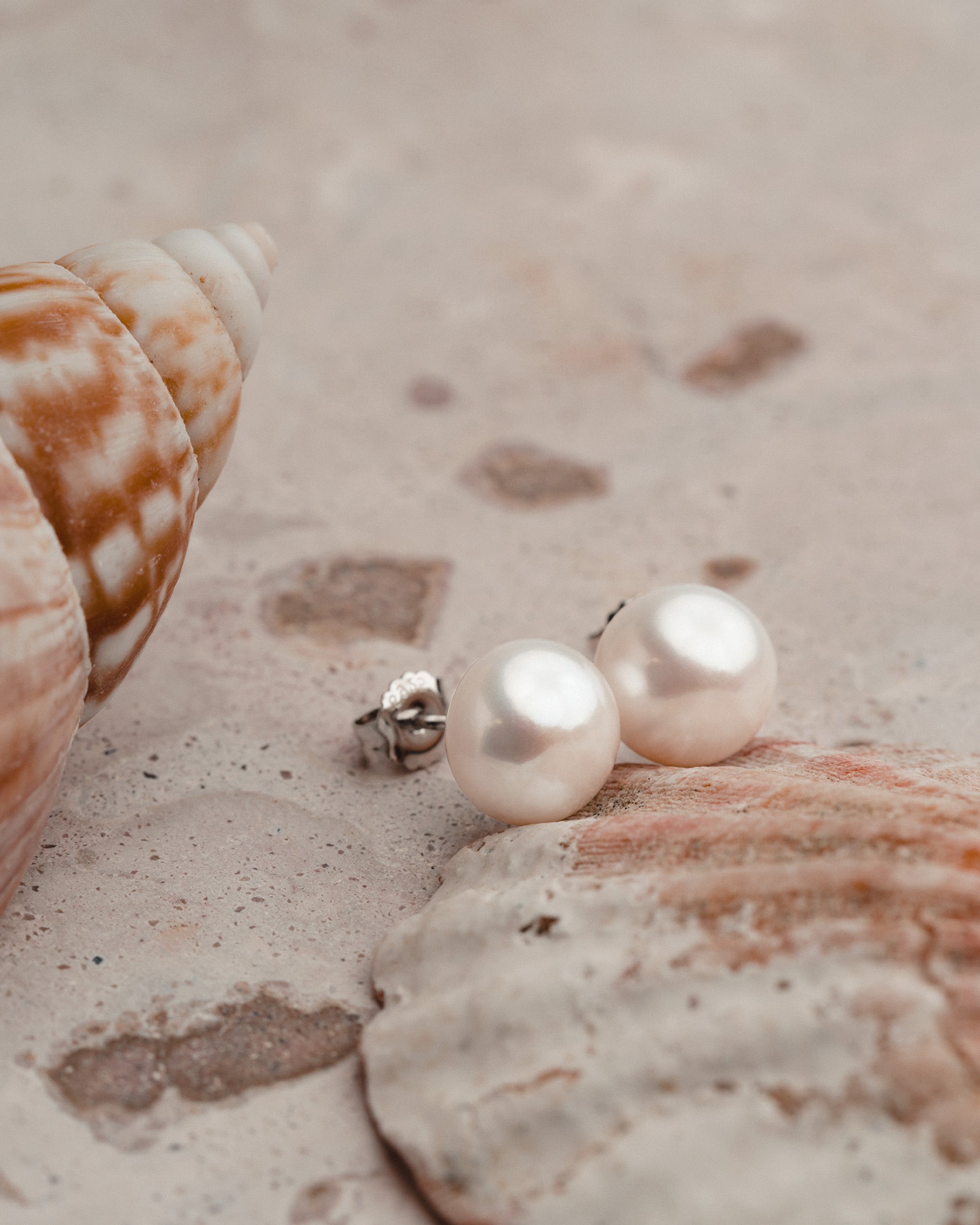 Pendientes de Perlas de Agua Dulce Botón y Plata de Ley AAA | 8 tallas de 6mm a 13mm