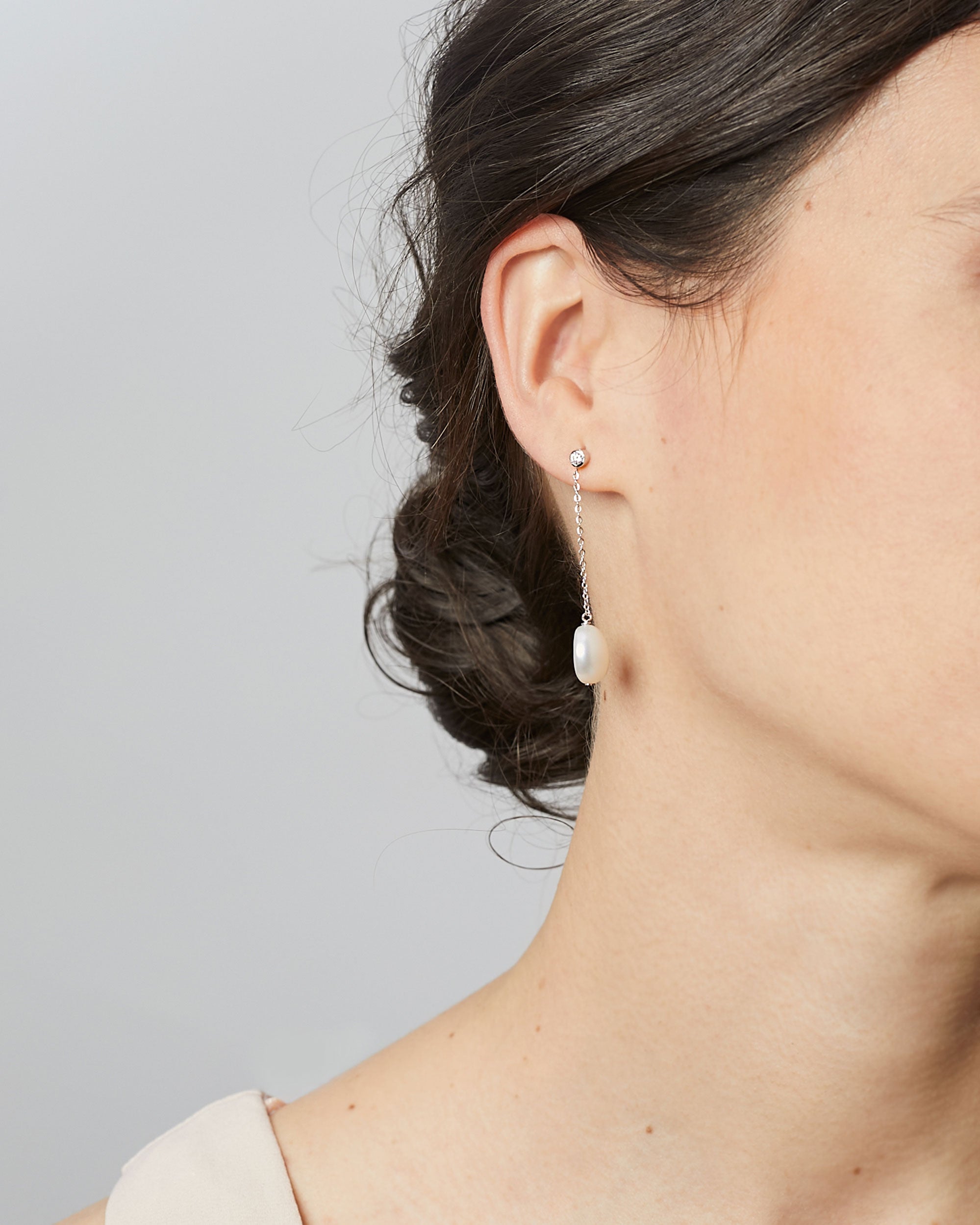 12mm White Freshwater Round Pearl Stud Earrings